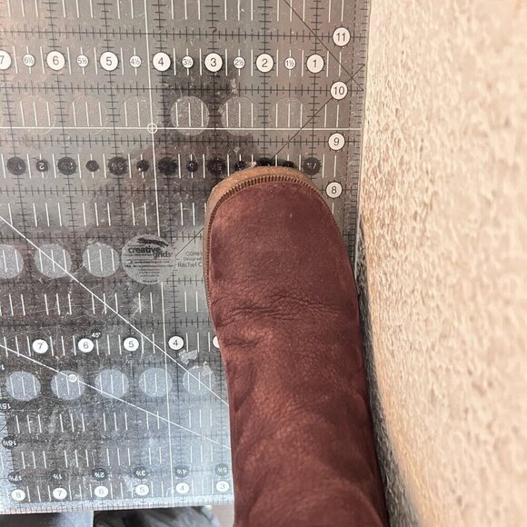 Tory Burch Jamie Women Size 5M Brown Suede Nubuck Crisscross Buckle Pump Boot - Picture 13 of 13